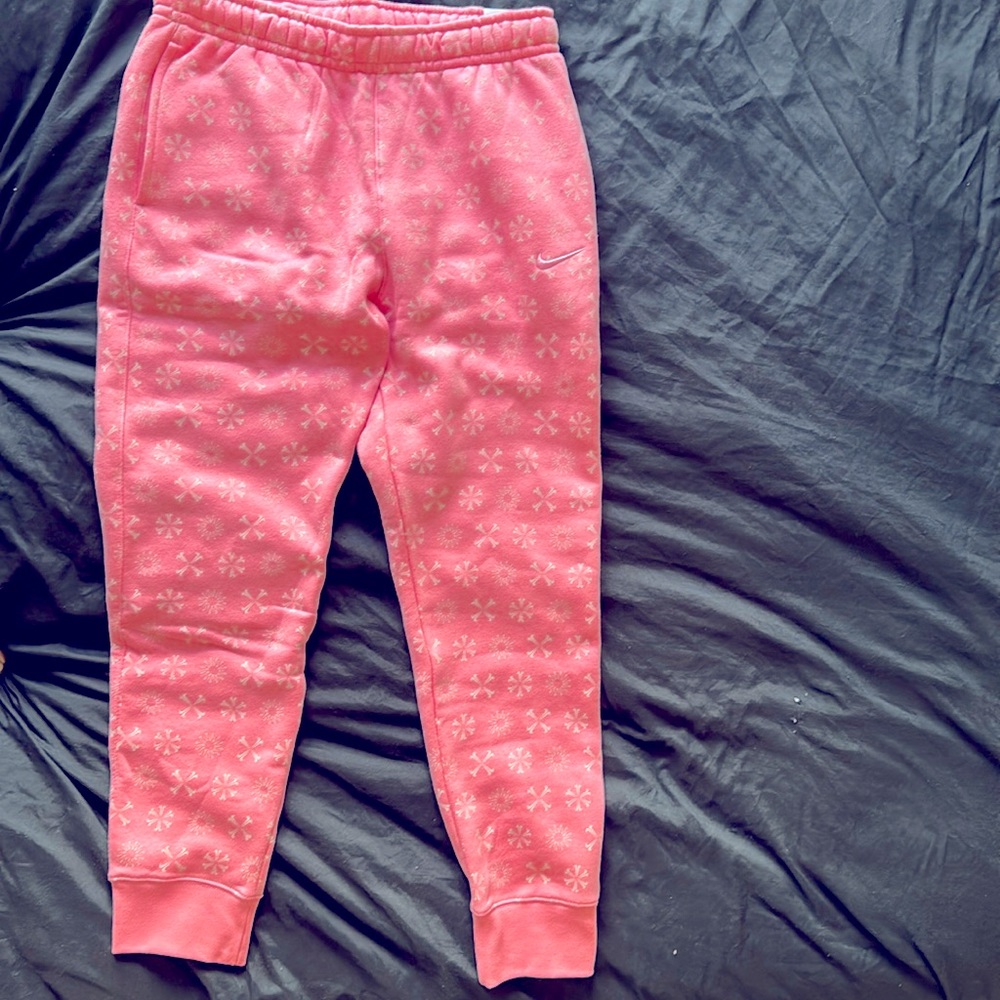 Nike men’s jogger